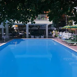 3* Hotel Susy